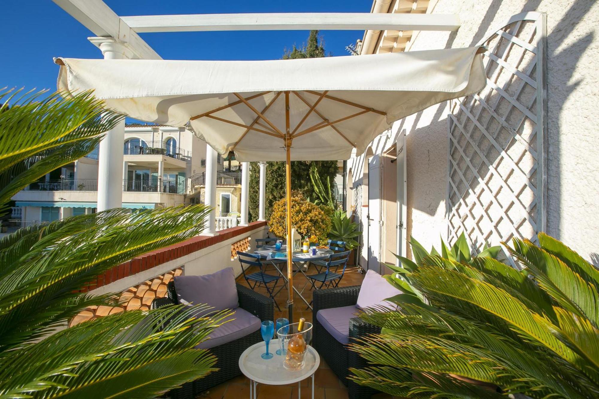 Villa Montlilin - Happy Rentals فيليوفرُنش سور مير المظهر الخارجي الصورة